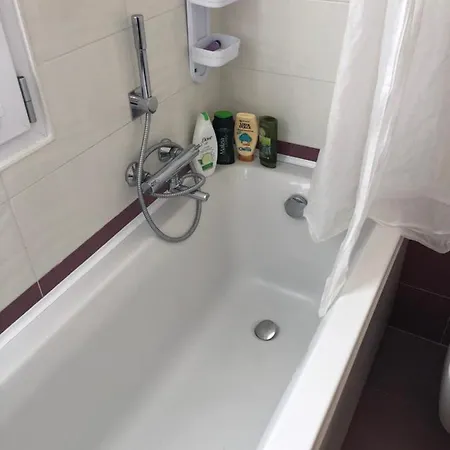 Kasia Porta Sul Mare Di Free Parking Apartmán Livorno
