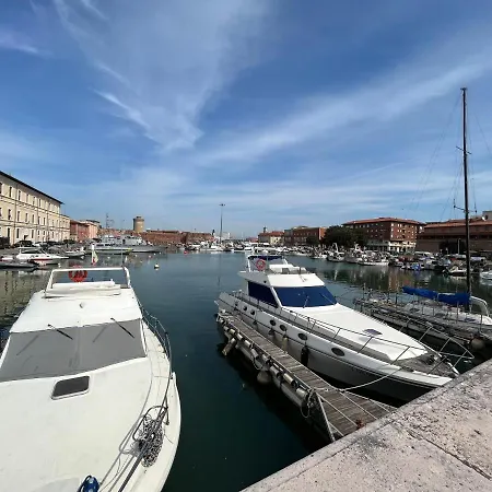 Kasia Porta Sul Mare Di Free Parking * Livorno