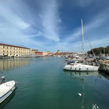 Apartment Kasia Porta Sul Mare Di Free Parking Livorno