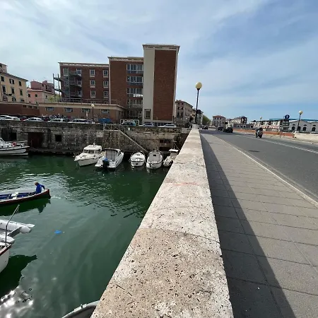 Apartment Kasia Porta Sul Mare Di Free Parking Livorno